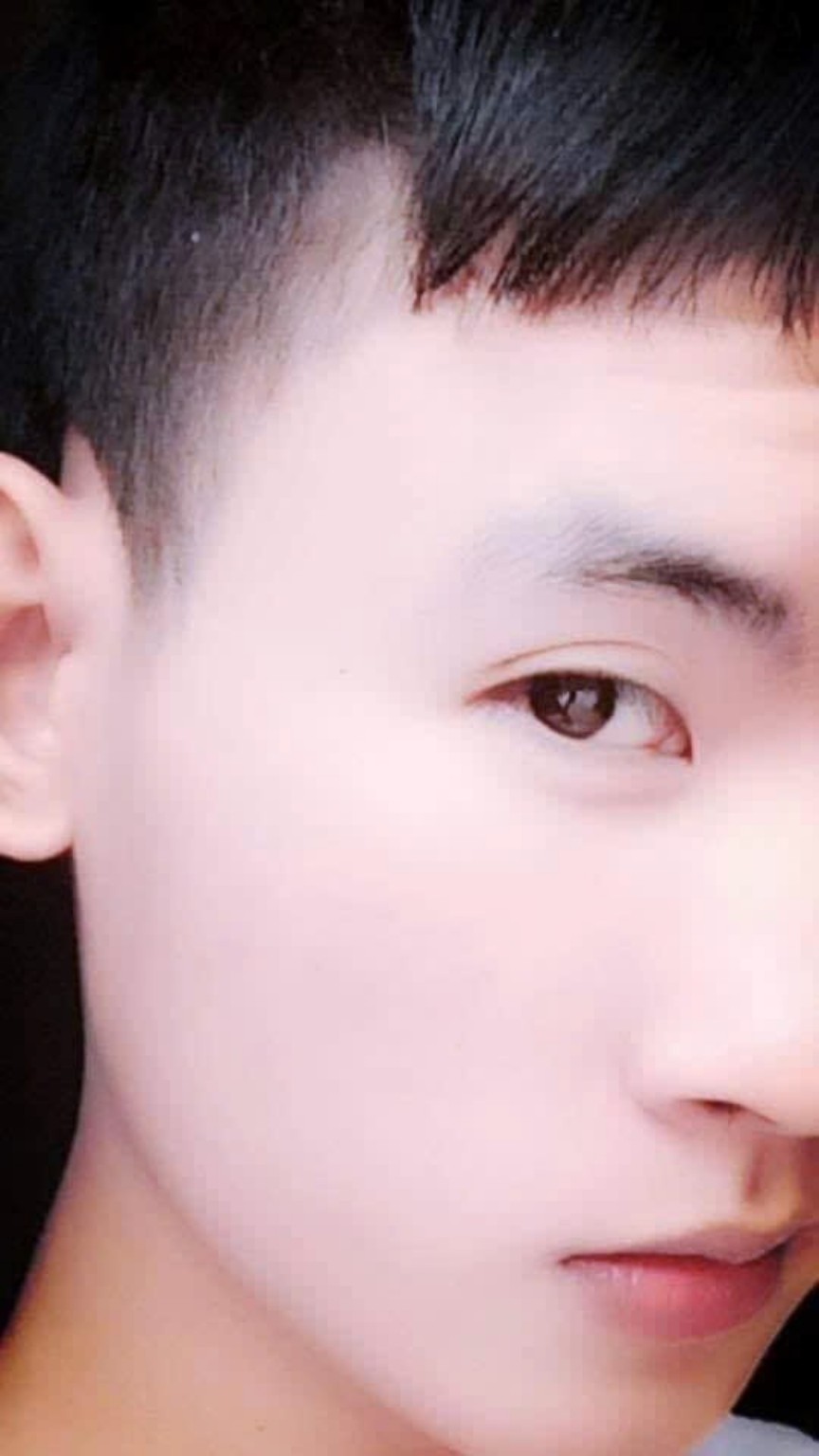 Ảnh phải